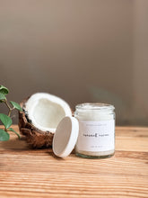 Load image into Gallery viewer, coconut cream bath soak | vanilla, lime & coconut milk