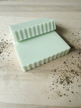 Load image into Gallery viewer, jasmine tea soap | tea tree, jasmine & honey