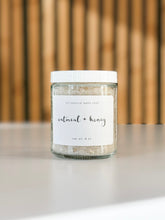 Load image into Gallery viewer, oatmeal + honey bath soak | colloidal oatmeal, honey & vanilla