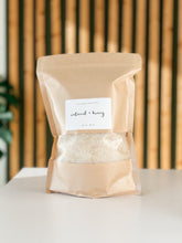 Load image into Gallery viewer, oatmeal + honey bath soak | colloidal oatmeal, honey & vanilla