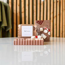 Load image into Gallery viewer, hot cocoa soap | the winter collection