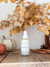 Load image into Gallery viewer, pumpkin spice room + linen spray | pumpkin seed, cinnamon & warm spice