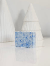 Load image into Gallery viewer, fresh snow soap | juniper berry & eucalyptus | the winter collection