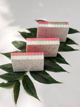 Load image into Gallery viewer, dragonfruit splash soap | july soap of the month
