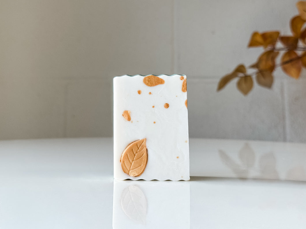 rudeneja soap (the first signs of fall) | rosewood & cardamom