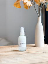 Load image into Gallery viewer, gilded pear room + linen spray | fresh pear, citrus &amp; cardamom

