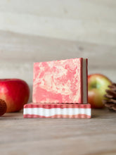 Load image into Gallery viewer, honeycrisp harvest soap | citrus, sage + vanilla
