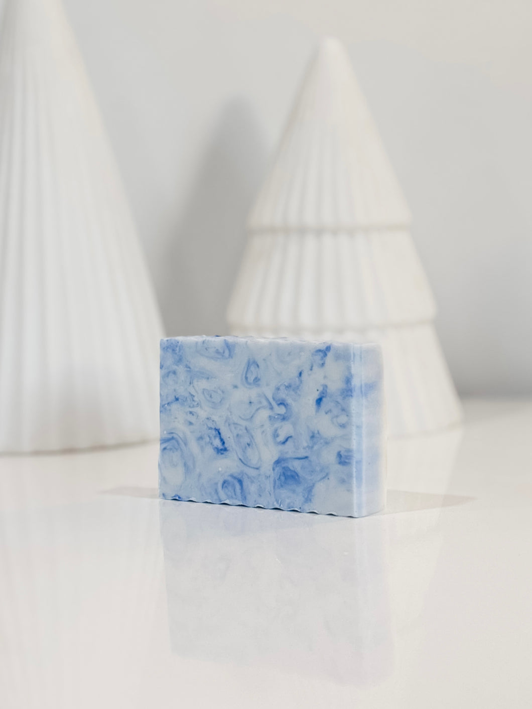 fresh snow soap | juniper berry & eucalyptus | the winter collection