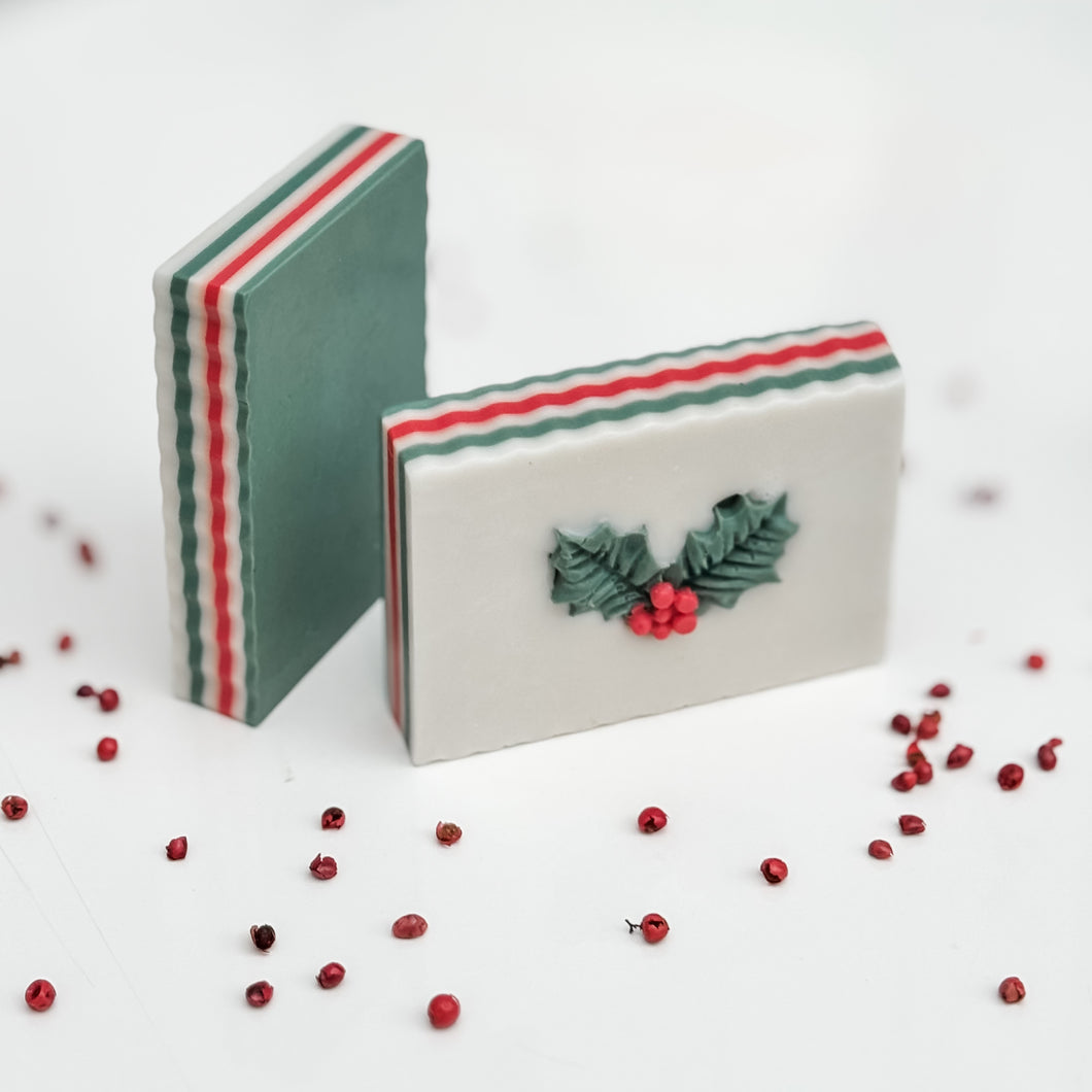 deck the halls soap | fresh evergreen & cinnamon | the winter collection